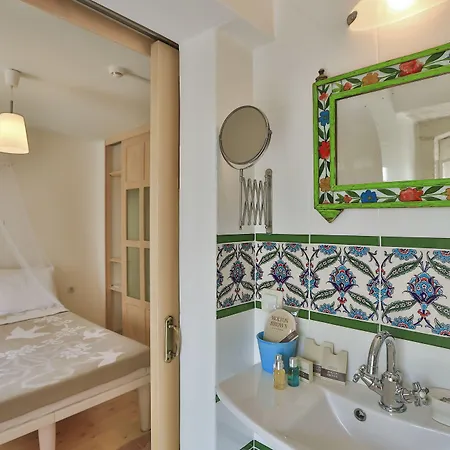 אורחן My Stone - Special Category 3*