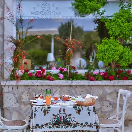 אורחן My Stone - Special Category Çeşme