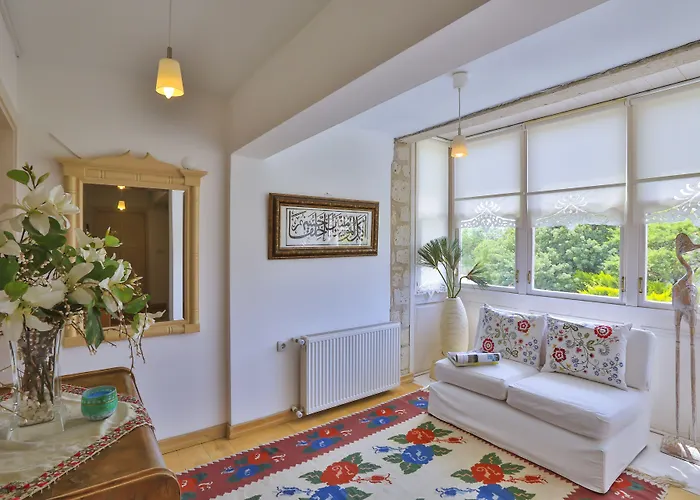 Herberg My Stone - Special Category Çeşme